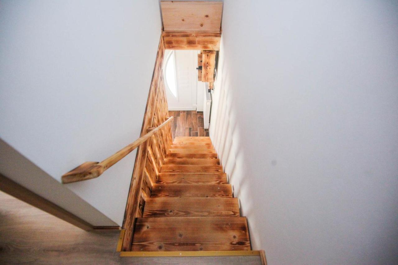 Apartmaji Pri Kozmavo - Little House Бохин Екстериор снимка