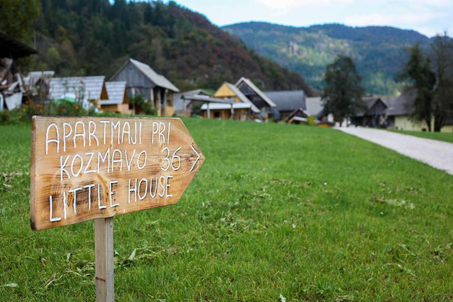 Apartmaji Pri Kozmavo - Little House Бохин Екстериор снимка