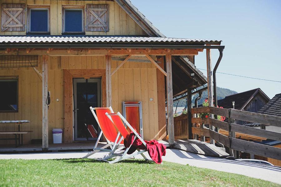 Apartmaji Pri Kozmavo - Little House Бохин Екстериор снимка