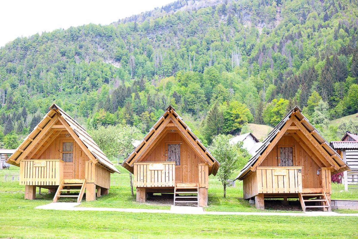 Apartmaji Pri Kozmavo - Little House Бохин Екстериор снимка